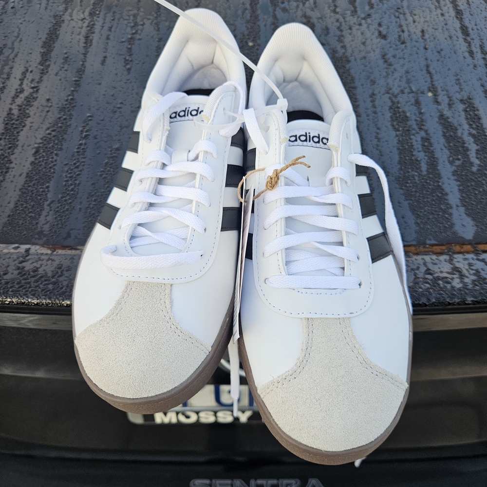 Adidas Men's White and Black Classic Sneakers